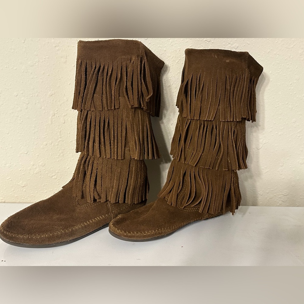 Minnetonka Fringe Tall Suede Moccasin Boots - Size 8